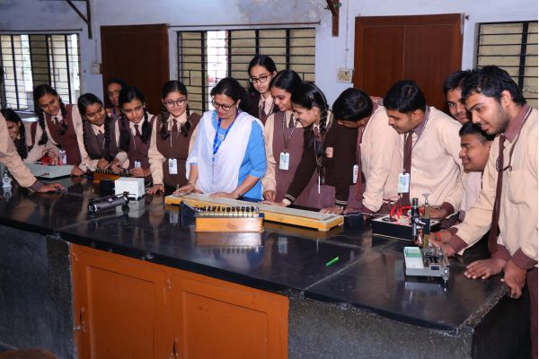 UP TO DATE LABORATORY