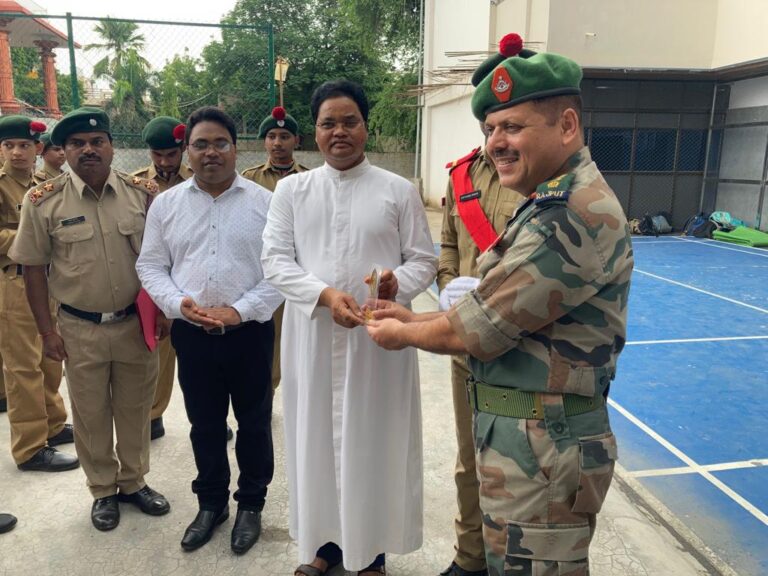 WhatsApp Image 2022-07-25 at 12.01.21 PM (15)